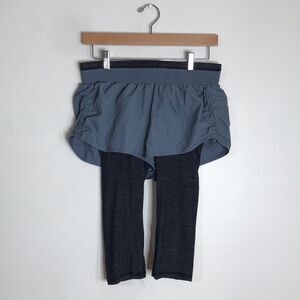 Athleta Go Getter Heathered Yoga Running 2 in 1 Capri / Short Leggings size S